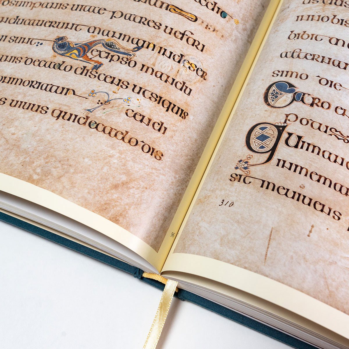 The Book of Kells - Gift Edition