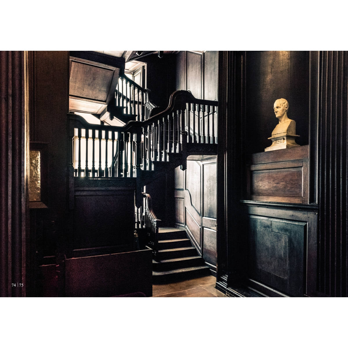 The Library of Trinity College Dublin: Pocket Photo Book by Harry Cory Wright