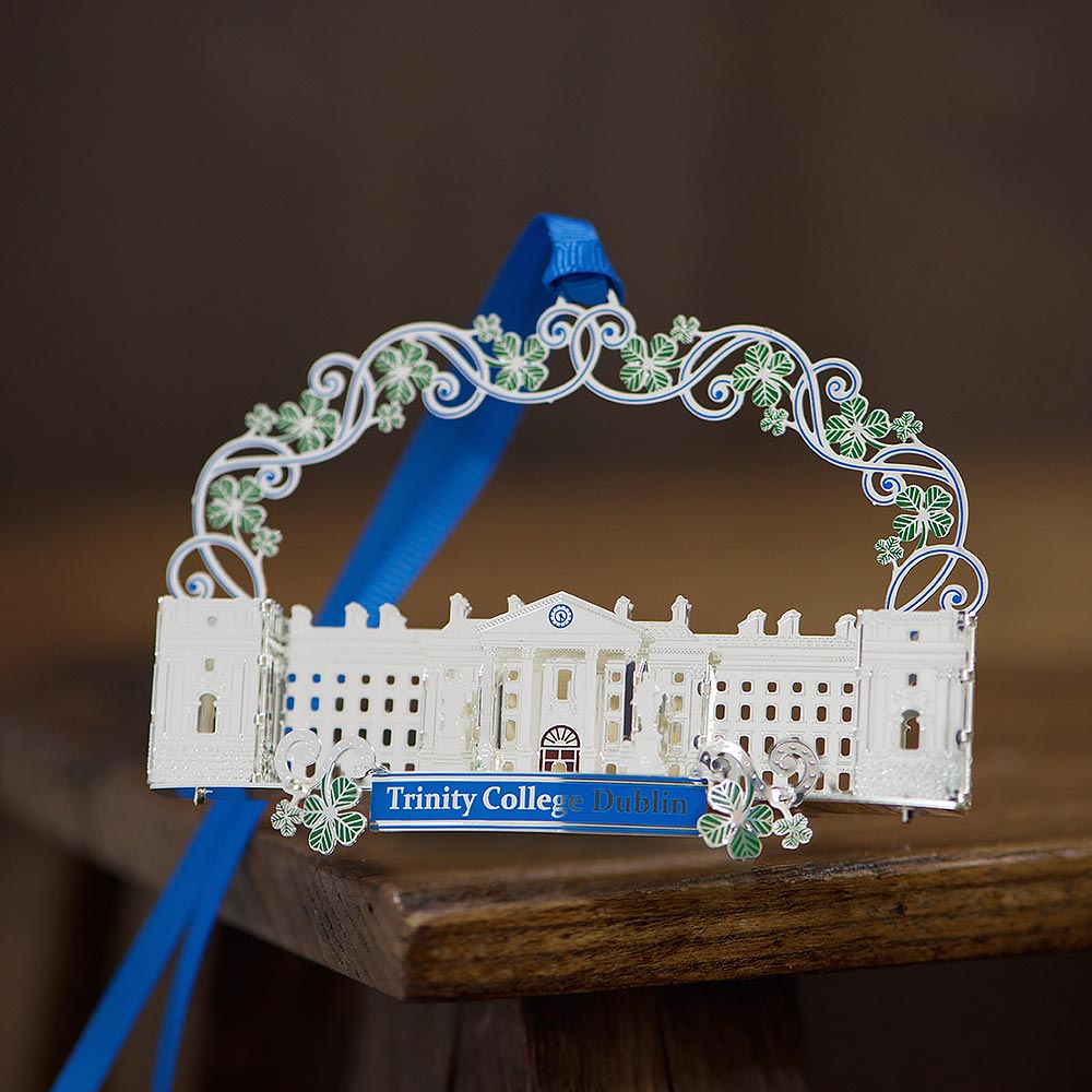 Trinity College Dublin - Entrance Building 2D Decoration Silver