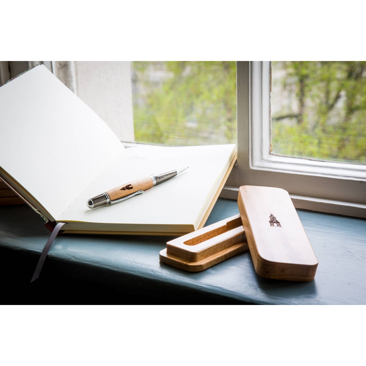 Trinity College Dublin Executive Pen & Presentation Box