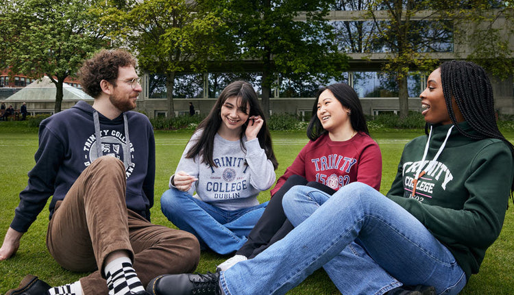 Hoodies & Sweatshirts