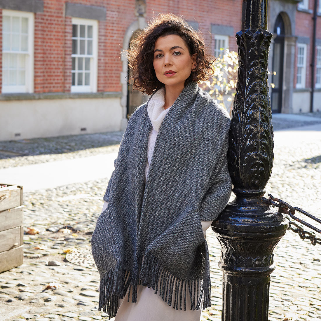 Trinity College Dublin Cobblestone Avoca Wrap Grey
