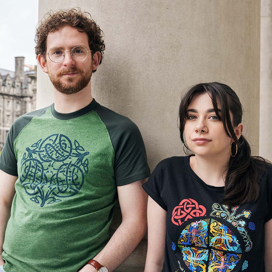 Book Of Kells  Celtic Knot T-Shirt Moss Green