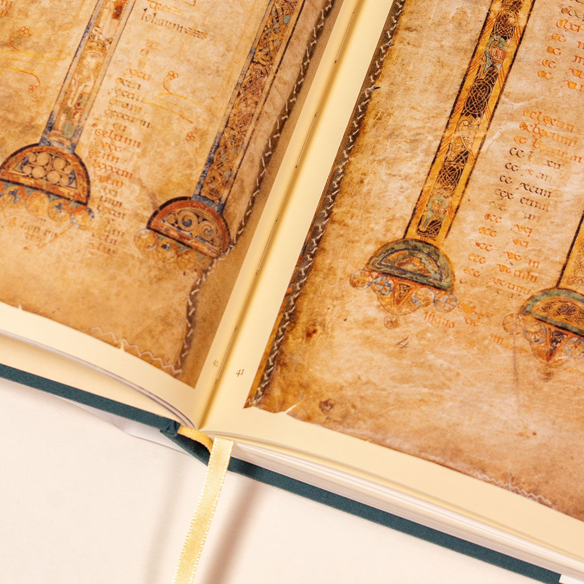 The Book of Kells - Gift Edition