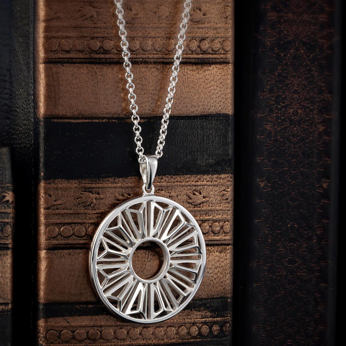 Trinity College Dublin Sterling Silver Door Pendant Circle